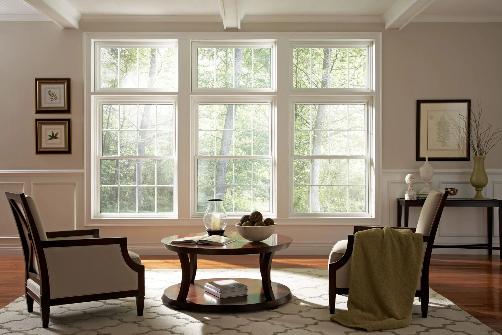 White Alside Mezzo windows bringing daylight into a living room